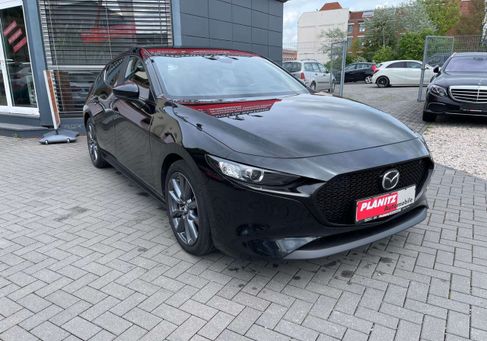 Mazda 3, 2022