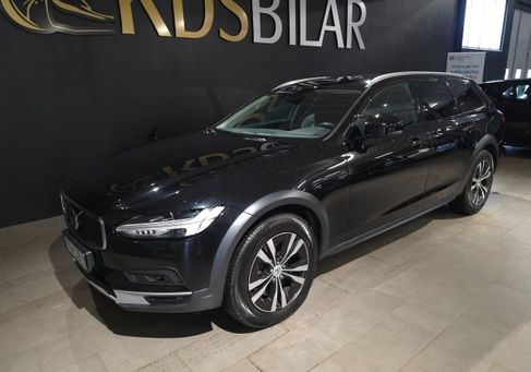Volvo V90 Cross Country, 2021