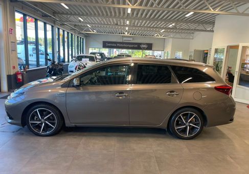 Toyota Auris Touring Sports, 2018