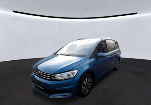 Volkswagen Touran, 2023 2