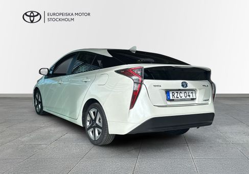 Toyota Prius, 2017