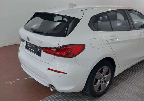 BMW 118, 2021 3