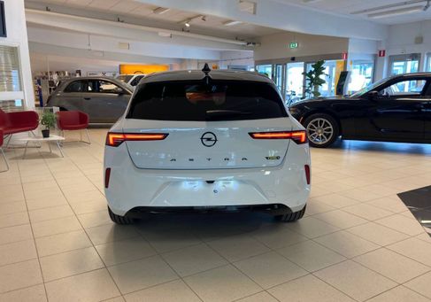 Opel Astra, 2023