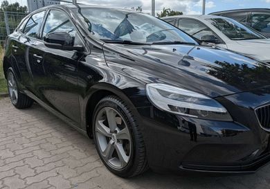 Volvo V40, 2018