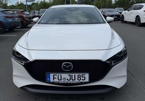 Mazda 3, 2025