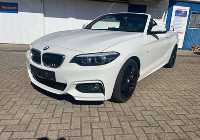 BMW 218, 2017