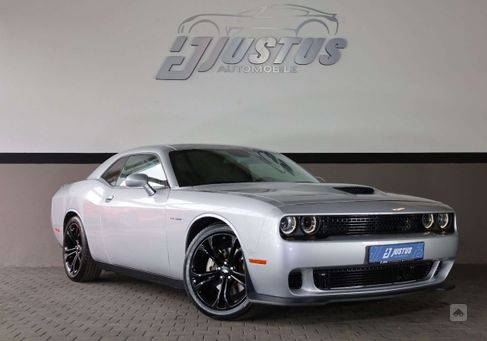 Dodge Challenger, 2022