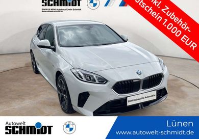 BMW 120, 2025