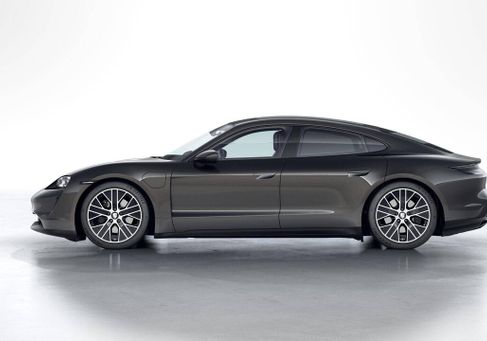 Porsche Taycan, 2021