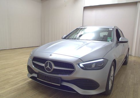 Mercedes-Benz C 200, 2022