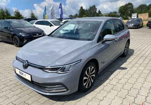 Volkswagen Golf, 2021