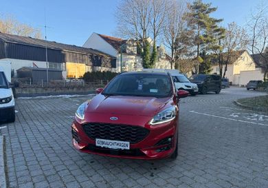 Ford Kuga, 2022