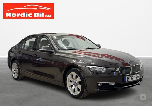 BMW 320, 2013