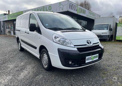 Toyota Proace, 2015