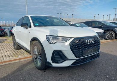 Audi Q3, 2022