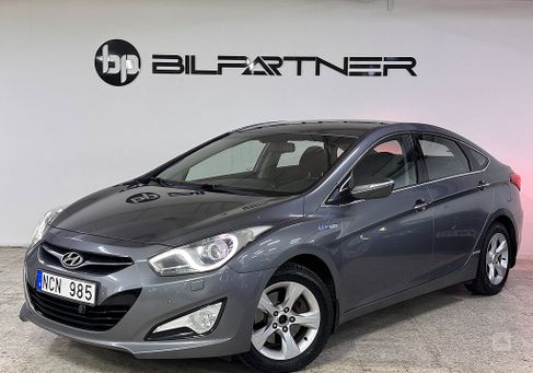 Hyundai i40, 2012
