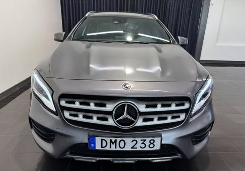 Mercedes-Benz GLA 220, 2018