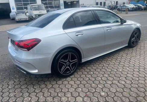 Mercedes-Benz A 180, 2020