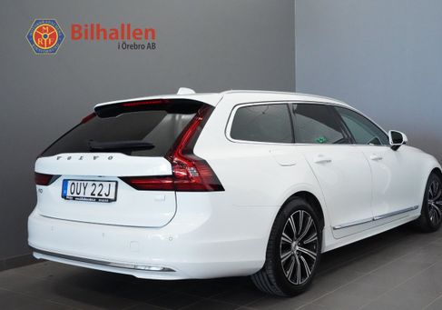 Volvo V90, 2021