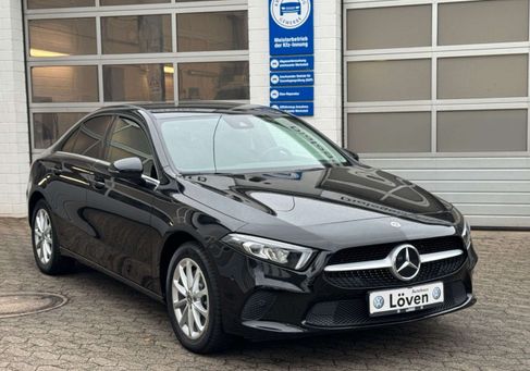 Mercedes-Benz A 250, 2022