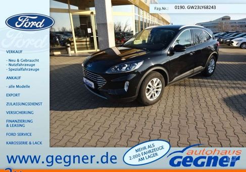 Ford Kuga, 2021