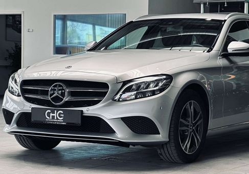 Mercedes-Benz C 300, 2019