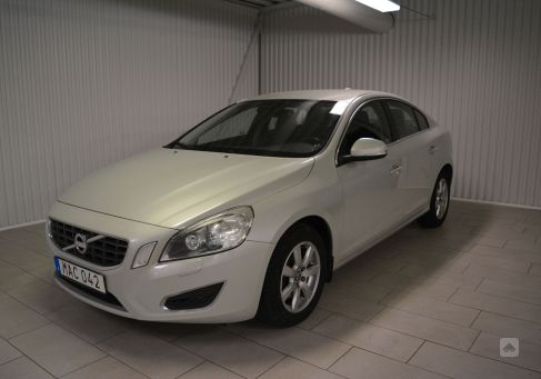 Volvo S60, 2012