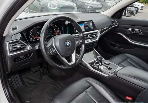 BMW 320, 2019