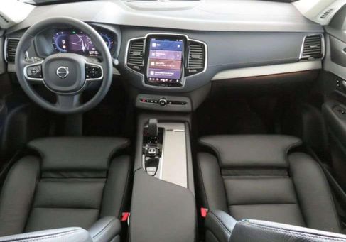 Volvo XC90, 2022