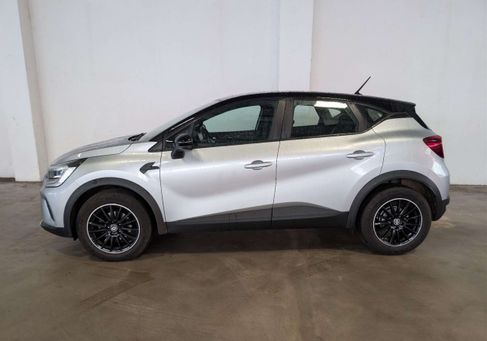 Renault Captur, 2022 3