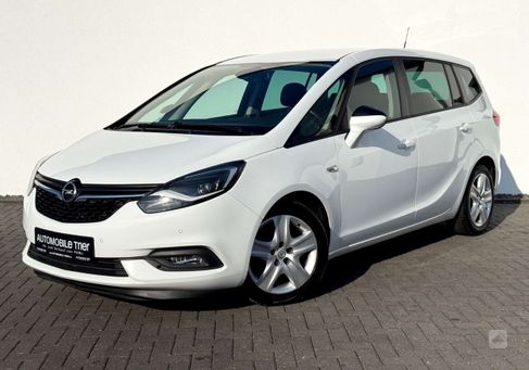 Opel Zafira, 2017