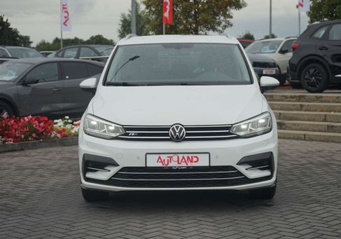 Volkswagen Touran, 2022 3
