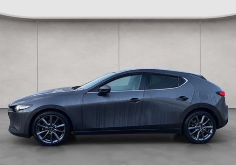Mazda 3, 2019