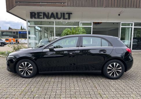 Mercedes-Benz A 180, 2025 3