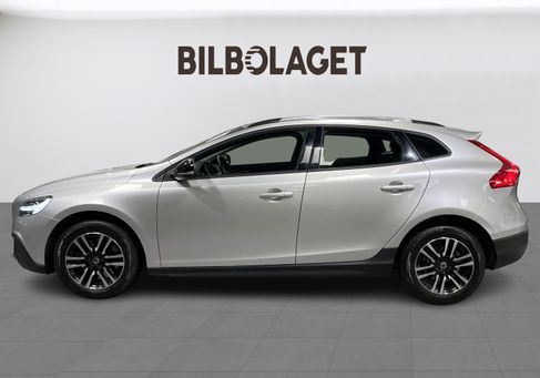 Volvo V40 Cross Country, 2018