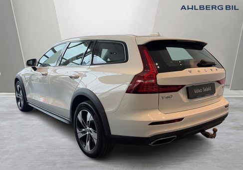 Volvo V60 Cross Country, 2020