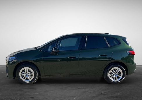 BMW 220, 2023 3