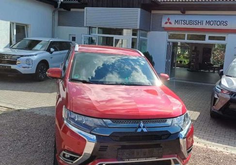 Mitsubishi Outlander, 2021