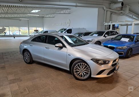 Mercedes-Benz CLA 250, 2021