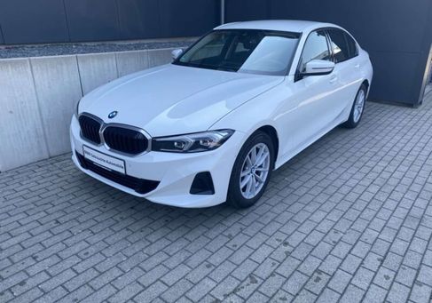 BMW 318, 2025 2