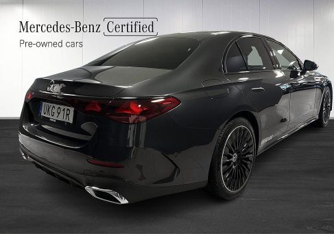 Mercedes-Benz E 300, 2026 3