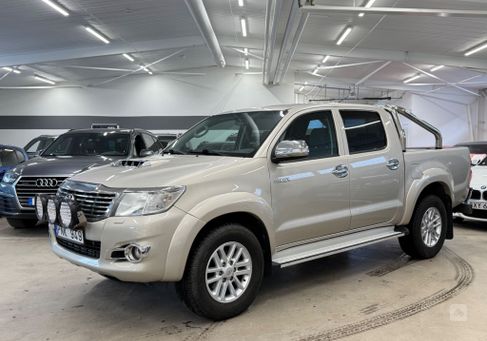 Toyota Hilux, 2013