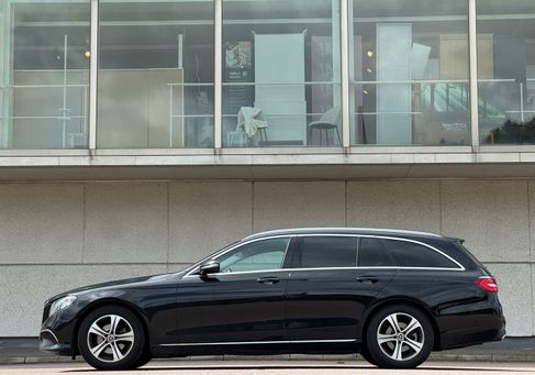 Mercedes-Benz E 200, 2019 2