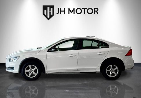 Volvo S60 Cross Country, 2017