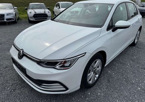 Volkswagen Golf, 2022 3