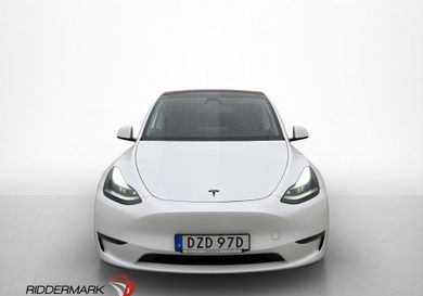 Tesla Model Y, 2023