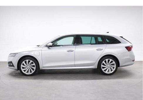 Skoda Octavia, 2021