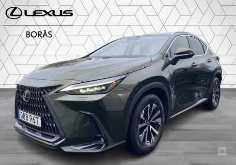 Lexus NX, 2022