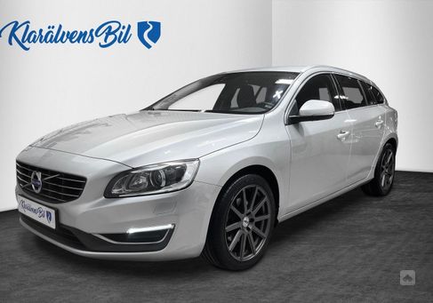 Volvo V60, 2015