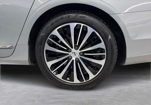Volvo V90, 2025